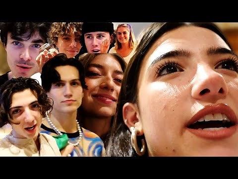 All My Friends Tried My Baking | 12 Days Of Christmas | Day 12 | Charli D'Amelio