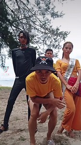 2.2M views · 60K reactions | Dancing With My Team The Viral Squad Sakinah vs Ondu Duyung Darat Loy Bikin PANAS | Susi Shaundal Official | Facebook