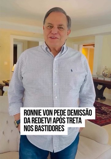 Mais um apresentador deixou o time de contratados da RedeTV! neste mês de janeiro. #RonnieVon usou as redes sociais nesta quarta-feira (28/1) para anunciar a saída após um desentendimento com a chefia do canal nos bastidores. Aos seguidores, o apresentador do Companhia Certa com Ronnie Von explicou que decidiu encerrar o contrato depois de ser comunicado que parte da equipe com quem trabalhava estava sendo demitida. A decisão partiu o coração do ex-contratado, afirmou em um vídeo. “Eu imagino qu