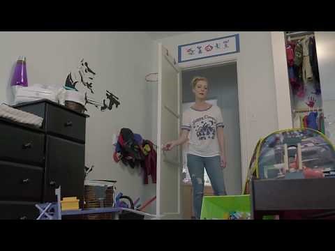 Boy Moms vs Girl Moms