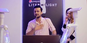 Pepsi launches a photo book called 'Stories of Light' - a collection of portraits of people impacted by the #PepsiLiterOfLight program. Top stars attended the show to support the noble cause and create awareness for the initiative. Be a part of this movement - every 1.75L Pepsi bottle you buy helps bring light to remote areas of Pakistan. | Pepsi Pakistan