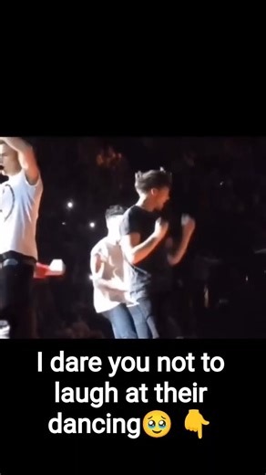 1D’s dancing skills should be ILLEGAL 😭🔥#onedirection#viralvideo#shortvideo#1billionviews#reels#1d