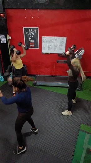 5 Rounds For Time - WOD Group Grind! 🔥 8 devil press 12 sit ups 8 clusters 30 jumping jacks Nemesiss Fitness Gym #groupwod | Ana Rose