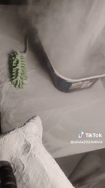 Sponge Play: ASMR Experience