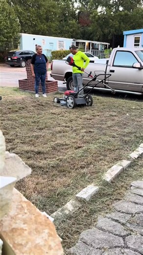 “Lawn Care Like a Pro 🌿💪 #YarderosPerrones” | Manuelalarcon179