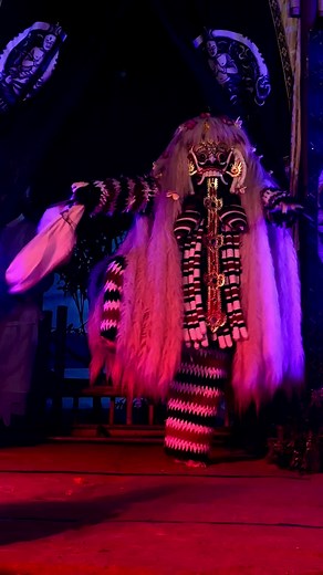 Kesenian Calonarang Bali: Tari Rangda di Pura Alas Angker