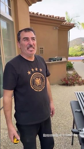 Papa Rug at Brawadis House