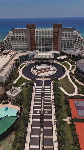 Our original 2025 song is here! A soundtrack made of good vibes, high energy, and a whole lot of love, just for you. We’ll be waiting for you next year to rock your vacation to the rhythm of the waves. #HRHCancun . . . #hotelcancun #mexico #holiday #hardrock | Hard Rock Hotel Cancun