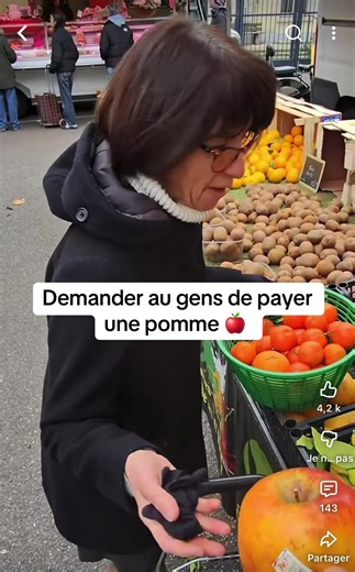 Demander aux gens de payer une pomme : expérience sociale
