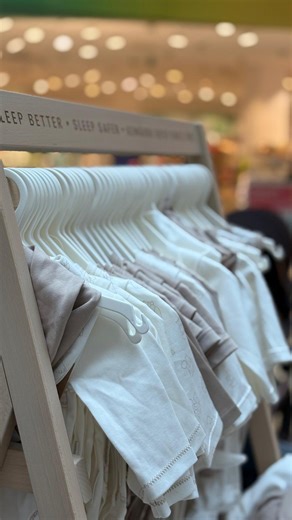 Dani beba, djece i trudnica od jutros su okupirali naše prizemlje! 🥰 Očekuje te najveća ponuda dječje opreme, odjeće, igračaka i svega potrebnog. 👩🏼‍🍼 Sajam traje sutra do 21 sat, posjeti nas i pronađi sve na jednom mjestu! 🛍️ #mallofsplit #danibebadjeceitrudnica #tvojashoppingdestinacija | Mall of Split