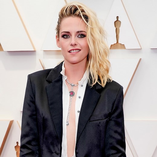 Bow Down to Kristen Stewart and Her Shorts on the 2022 Oscars Red Carpet Look