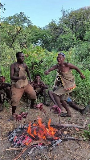 Hadzabe Tribe bushmen ways of celebrating traditional bbq time 😍