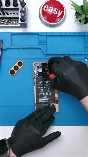 Tearing Down The FAKE S26 Ultra... ‪@PhoneRepairGuru‬ #Shorts