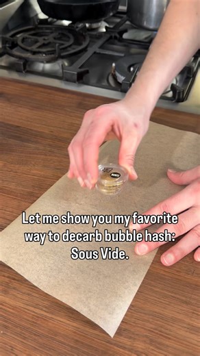 Stop guessing with your decarboxylation methods and pick up my cookbook already. Welcome to the most precise, consistent, and smell-proof way to activate your bubble hash or kief: the sous vide method. This technique uses a gentle water bath to ensure your hash decarboxylates at a gentle temperature and removes oxygen from the equation. Why do I trust it? Because I lab-tested it while developing recipes for my cookbook. The results were clear: sous vide decarboxylation provides a complete activa