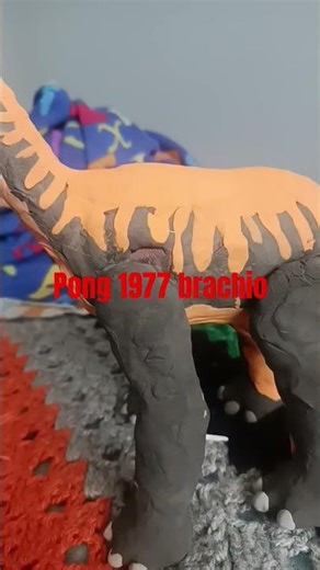 es una figura de foami moldeable de don braquio de pong 1977