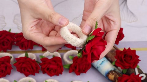 Set of 24 Red Napkin Rings Red Rose Napkin Rings Handicraft Flower Pink Flower Napkin Holder Wedding Napkin Holder Table Decoration for Mother Day Party