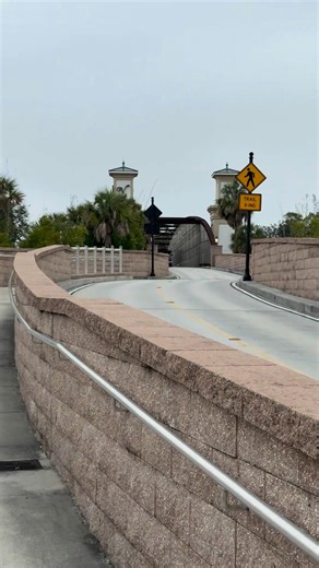 The Villages Water Lily GOLF CART BRIDGE Tour in 4K | Multi-Modal Path Part 19 | THE VILLAGES Florida COMMUNITY INFORMATION