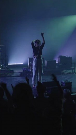 Warpaint know how to kick off a festival 🔥 #Shorts