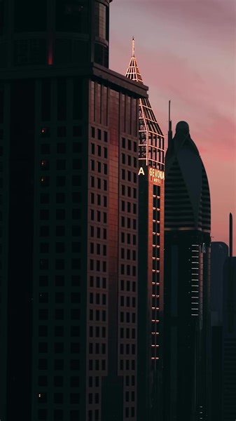 Jaw-dropping views take on a new dimension in Dubai ✨ 📸 @43lens #VisitDubai | Dubai City