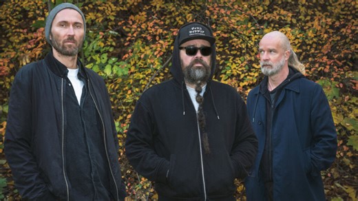 ULVER Release New Single And Visualizer Video "They're Coming! The Birds!"