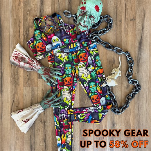 𝐒𝐭𝐨𝐜𝐤 𝐮𝐩 𝐟𝐨𝐫 𝐬𝐩𝐨𝐨𝐤𝐲 𝐬𝐞𝐚𝐬𝐨𝐧👻 Scary good deals, new arrivals, and fan favorites are back! Up to 58% off select Halloween leggings! Grab your favorites now before they vanish... 𝐍𝐄𝐖 𝐓𝐎 𝐂𝐕𝐆?👇 ✅ Pockets 🍑 Squat Proof 💦 Sweat Proof ❌ Never See Through 💥 Durable ❤️ Family-Owned 👏 Free Exchanges 📨 Shipped From Massachusetts, USA 😱 New Product Drops on Fridays! 🌟Over 1 Million Leggings Sold | Constantly Varied Gear