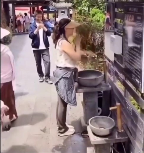 Seeing vs Observing: Most People Miss This