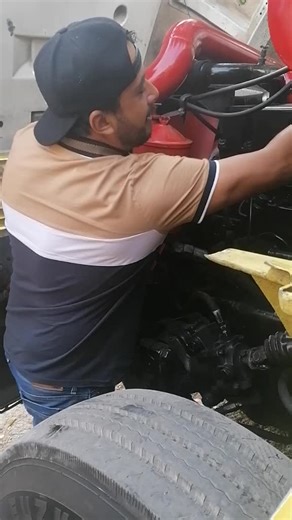 Vehicle Engine Maintenance Tips for Beginners