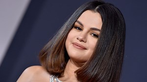 Selena Gomez Peed Herself on the Way to an Ed Sheeran Concert