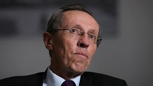 Un desconocido se fue contra Antonio Navarro Wolf en la calle, esto es lo que se sabe