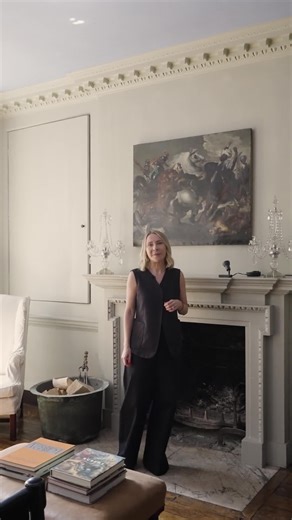 Knight Frank on Instagram: "Built in 1750 by a Huguenot silk merchant, this Georgian townhouse on Fournier Street has quietly witnessed the evolution of Spitalfields for almost 300 years. Fournier Street is one of the ‘big four’ great houses of Spitalfields with 4,300 square feet of internal space which has been wonderfully preserved by its owners. With original panelling, sash windows, and a remarkable staircase running through all five storeys, it’s a rare example of architectural integrity an