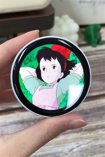 Versatile Digital Display Gadget for Everyday Carry