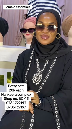 All these have different sizes #hijab_princes #modestfashion #ootdhijab #mukyalamugaga #pettycots #foru #goviral #tikto #fyp #blackabaya #silverstone