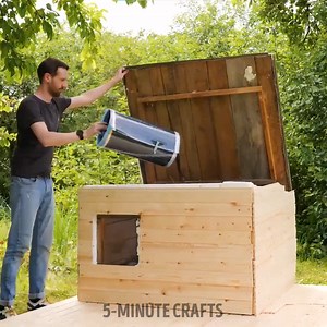 1.1M views · 2.8K reactions | Dog house with solar panels and 2 more crafts for your pets! | 5-Minute Crafts Play | Facebook