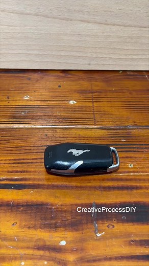How to Replace Batteries in Ford Mustang Key Fob