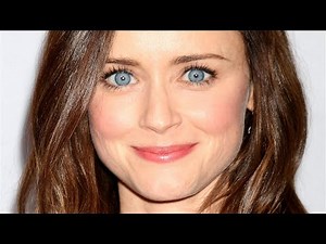 Alexis Bledel , 43 , Shows Her Huge Size In New Bikini Photos