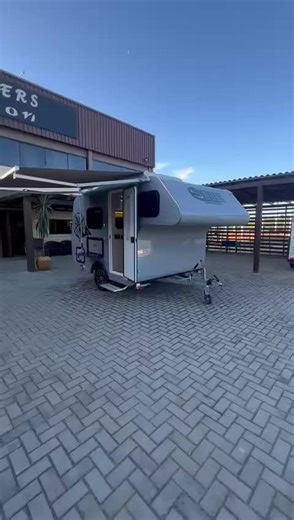 Experiência SURREAL com o Trailer do Scorpion