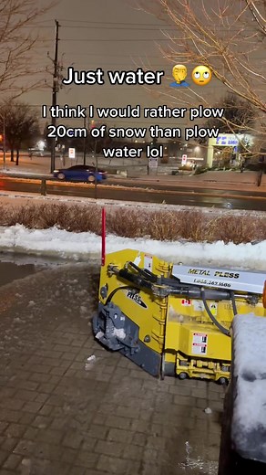 Snow Plow Fails: Just Water 🤦‍♂️🙄