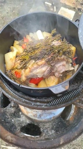 #lamb#roast#shank#camp oven#cooking#australia #country #Sunday roast