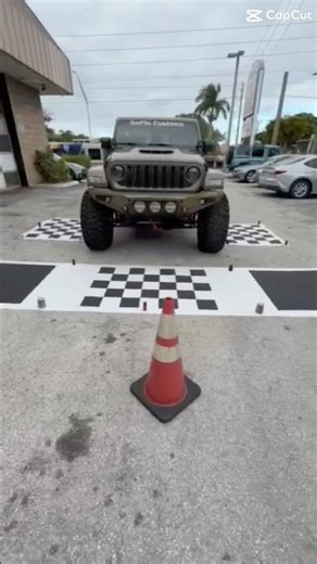 360° Bird View system programmed and calibrated for #customjeep #360camera