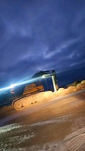 39K views · 20K reactions | Experienced a hydraulic hose failure a...