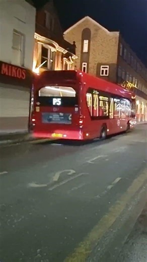 1764 (LX75ZFT) at Brixton, Electric Lane on Transport UK London Bus Route P5