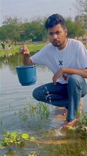 Survival Skills: 🪣Tape vs Leaking Bucket💧#survival #shots