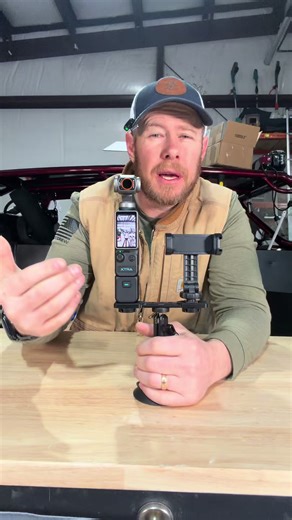 NEEWER Phone Holder Mount Review: Ideal for Content Creators