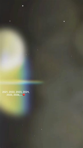 #CapCut mong ông trời soi sáng cho con đường của chúng ta, nếu có thể hãy dẫn lối cho chúng ta đến với một cái kết thật đẹp ❤️ @𝓛𝓽 🍦 #xh #vairal #2026