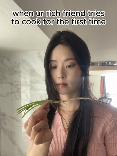 Choosing Cash: International Student Cooking Adventures with Friends