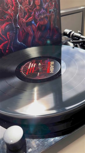 155K views · 1.5K reactions | "Oh Well feat. Chris Stapleton" is out now everywhere. Click the link below. iiii]; )' https://gibson.lnk.to/SlashOhWell | Slash | Facebook