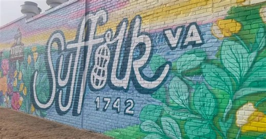 New arts initiative brings painters, murals and cultural events to downtown Suffolk district