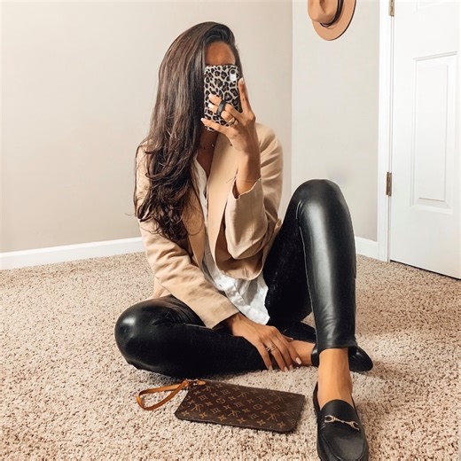 Comment FALL for links to your DM!Fall Outfit Formulas 🍂✨Easy & casual combos I reach for when I want to look put together without overthinking.📌 Save this for those “I have nothing to wear” days.#ad #injcrew•You can quickly shop these J.Crew outfits in my @shop.ltk - Direct link: (will add LTK link here)• Comment FALL for links to your DM!• Links saved under SEPTEMBER LINKS highlight• Be sure to ‘Accept my message request’ under your DM requests!• Outfits more linked on LTK (search stilebymar