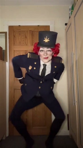 Madagascar end credits dance