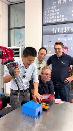 #robot#industrial #wedding #spraying #welding